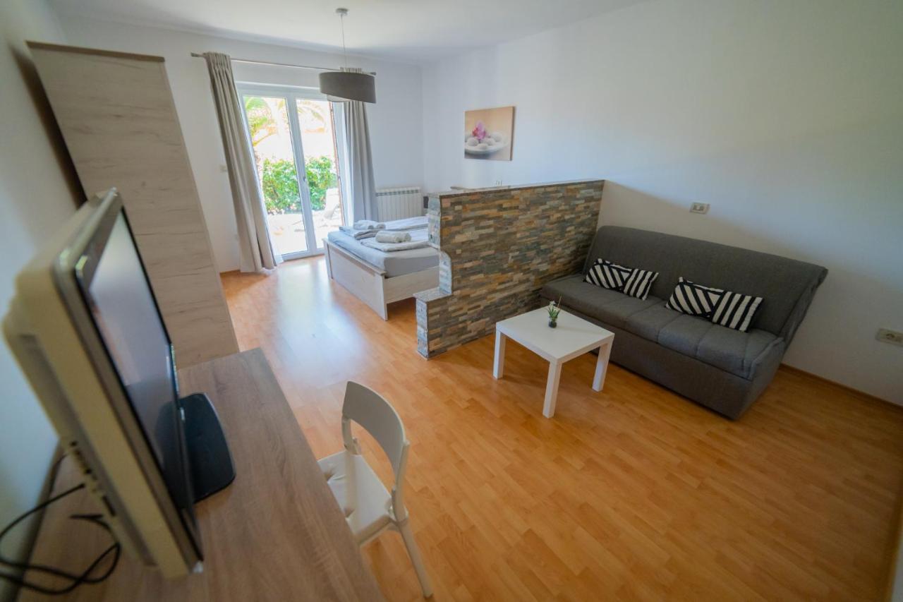 Harmony Inn Apartments Portorose Esterno foto